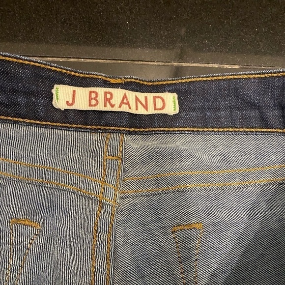 J brand skinny cropped dark jeans in size 26 - Picture 6 of 7